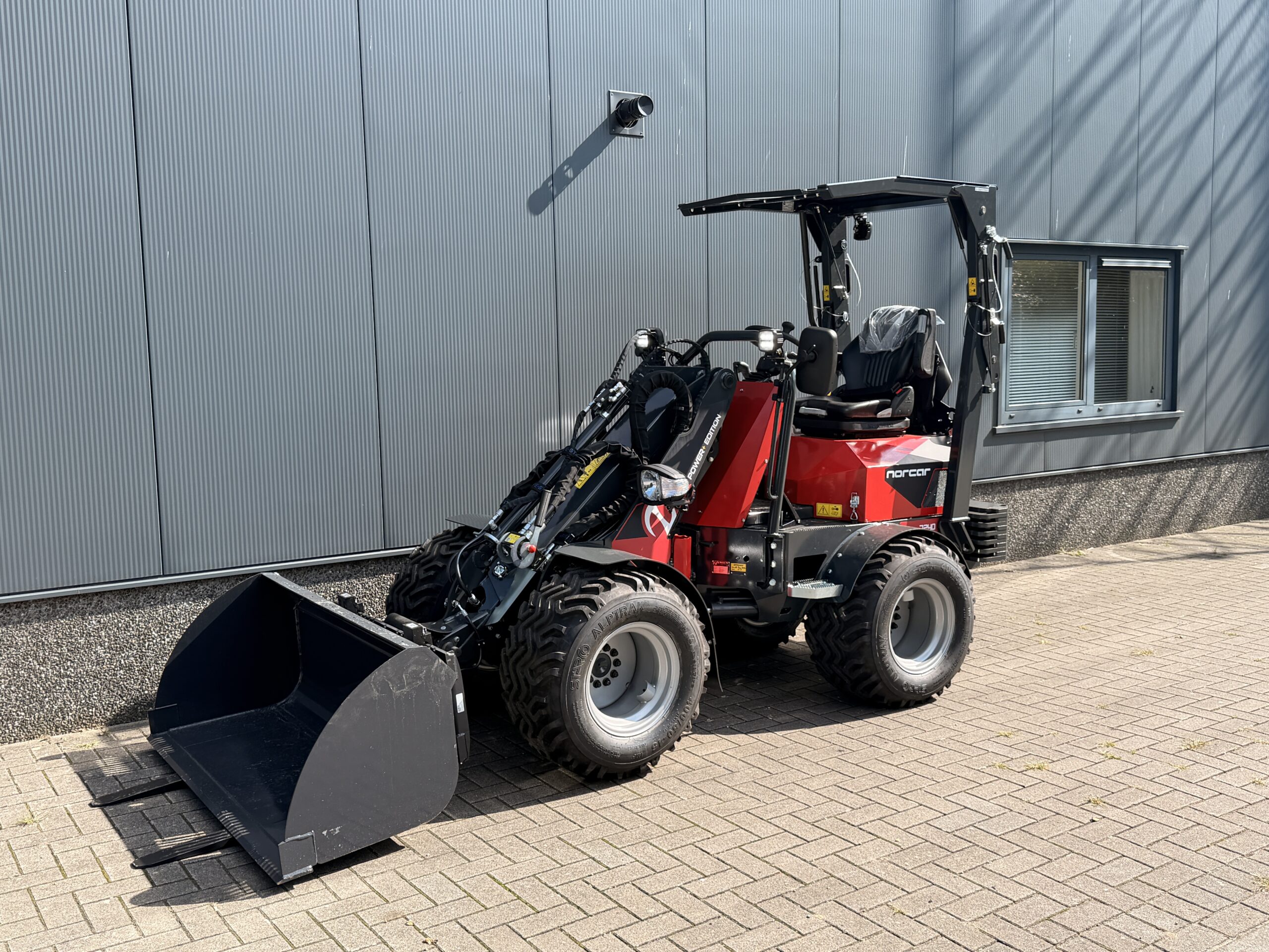 Norcar A7240 minishovel - Afbeelding 5