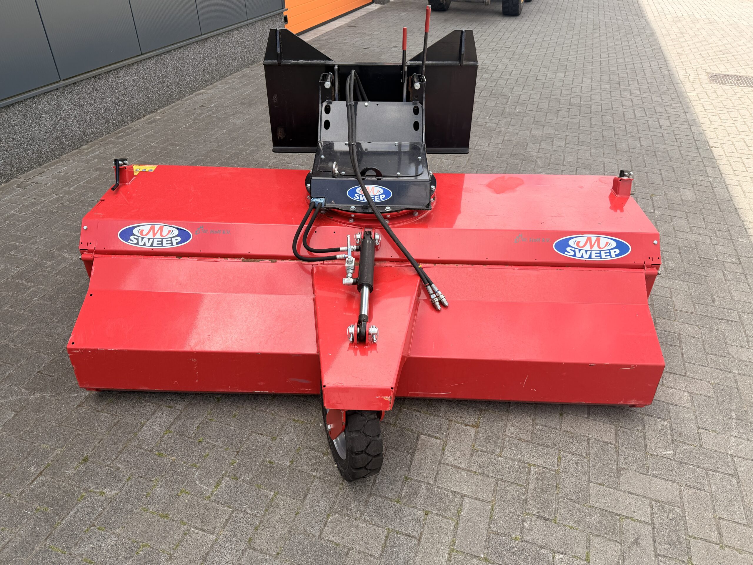 M-Sweep HSTV600P | Hydraulische Veegmachine - Afbeelding 5