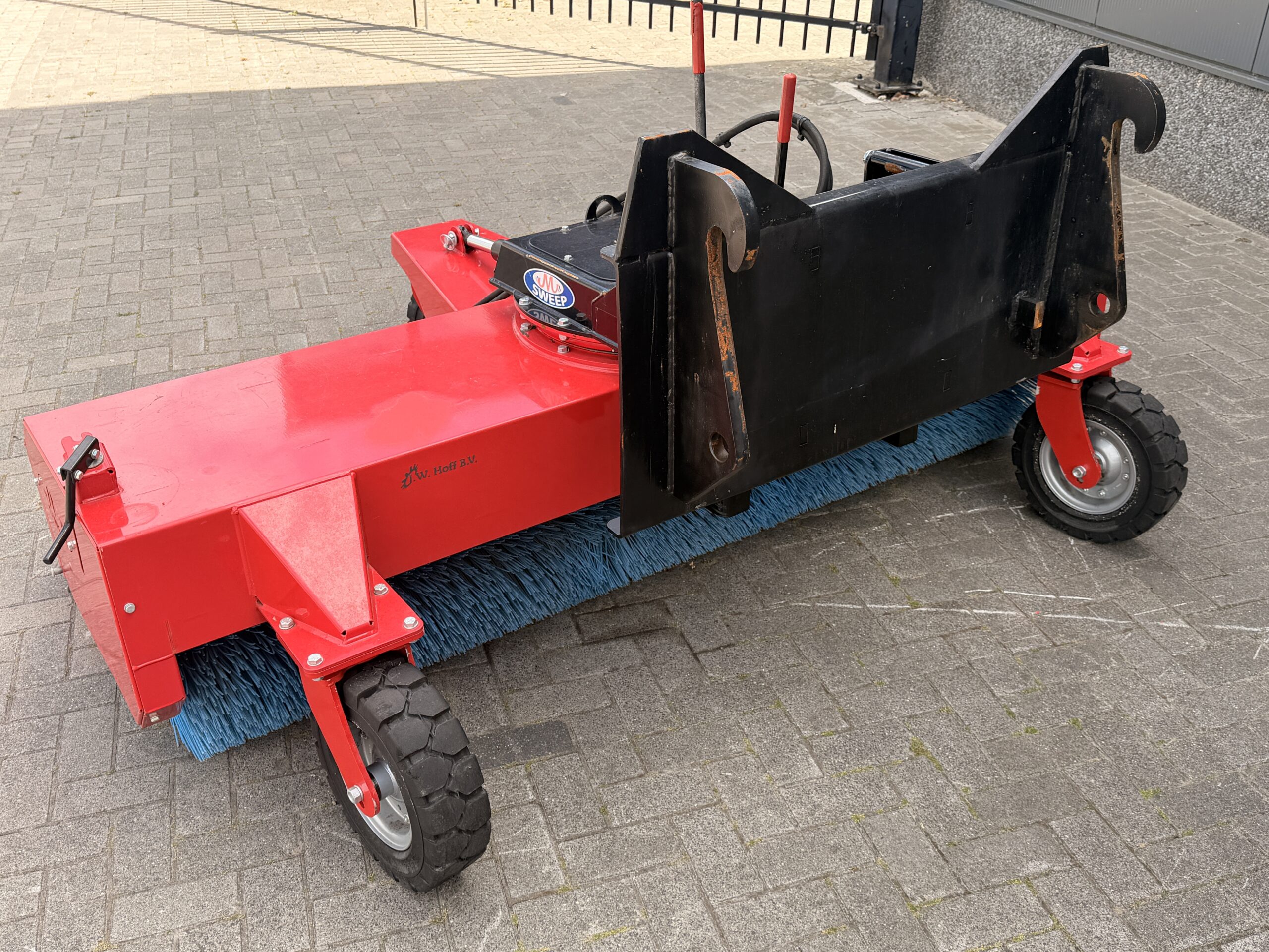 M-Sweep HSTV600P | Hydraulische Veegmachine - Afbeelding 2