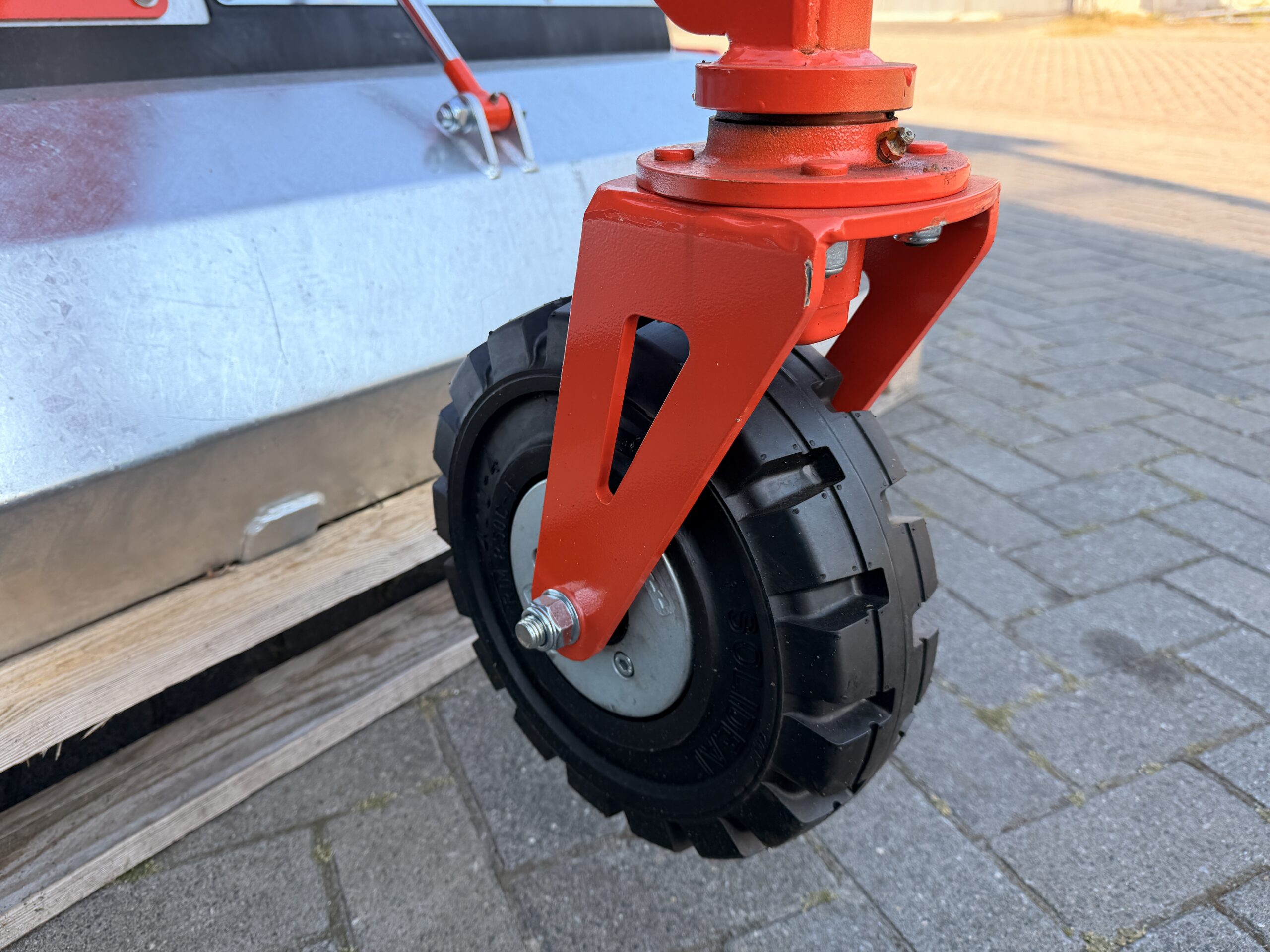 Holaras H-150 | Hydraulische Veegmachine (weidemann) - Afbeelding 7