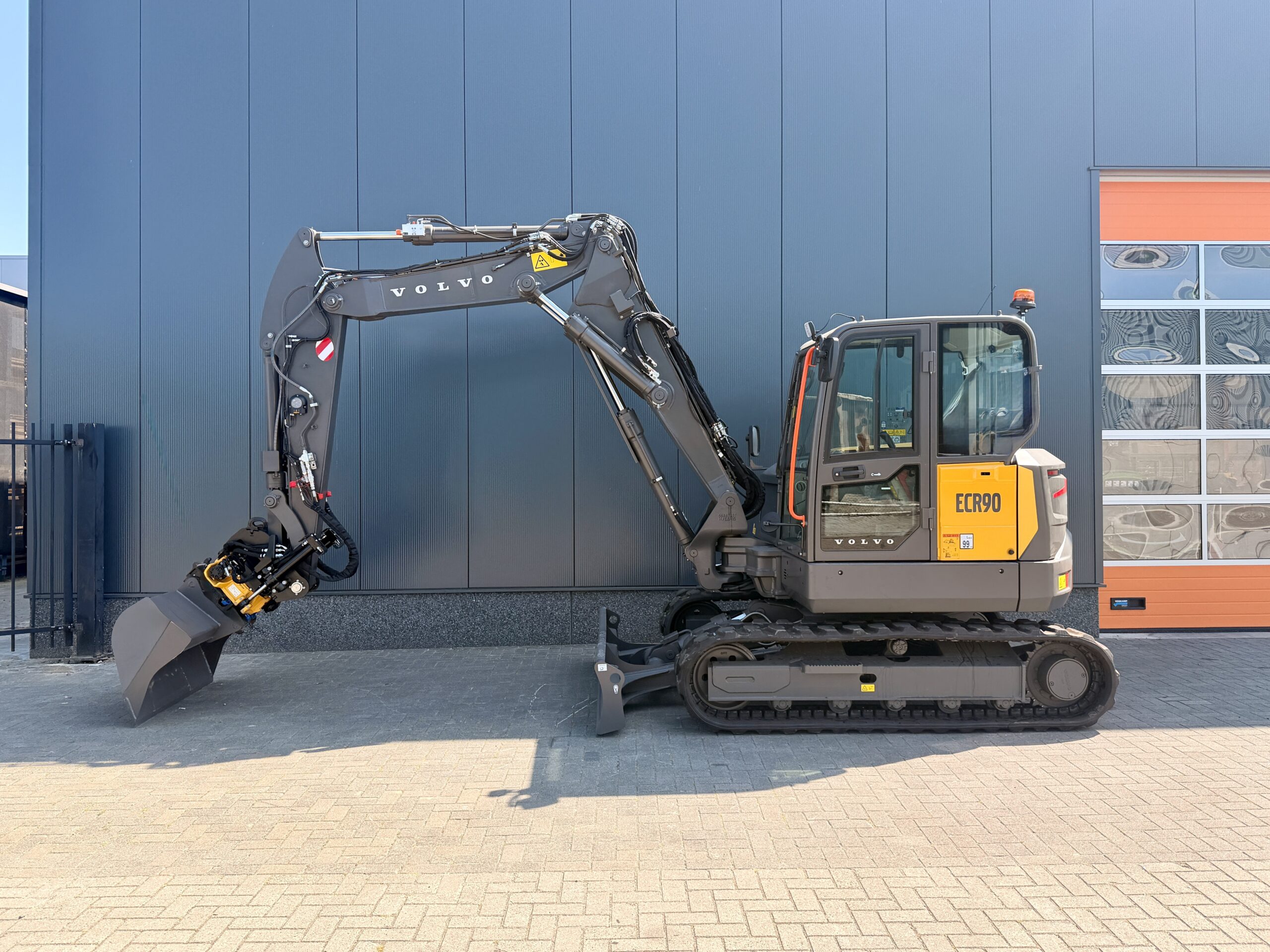 Volvo ECR90F met Engcon DC3 (nieuw)