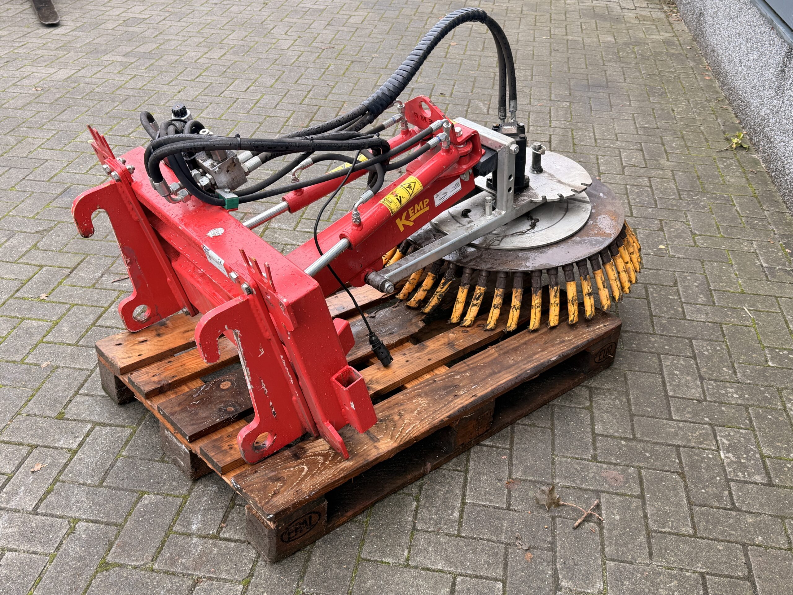 HYDRAULISCHE ONKRUIDBORSTEL – GIANT AANSLUITING - Afbeelding 2