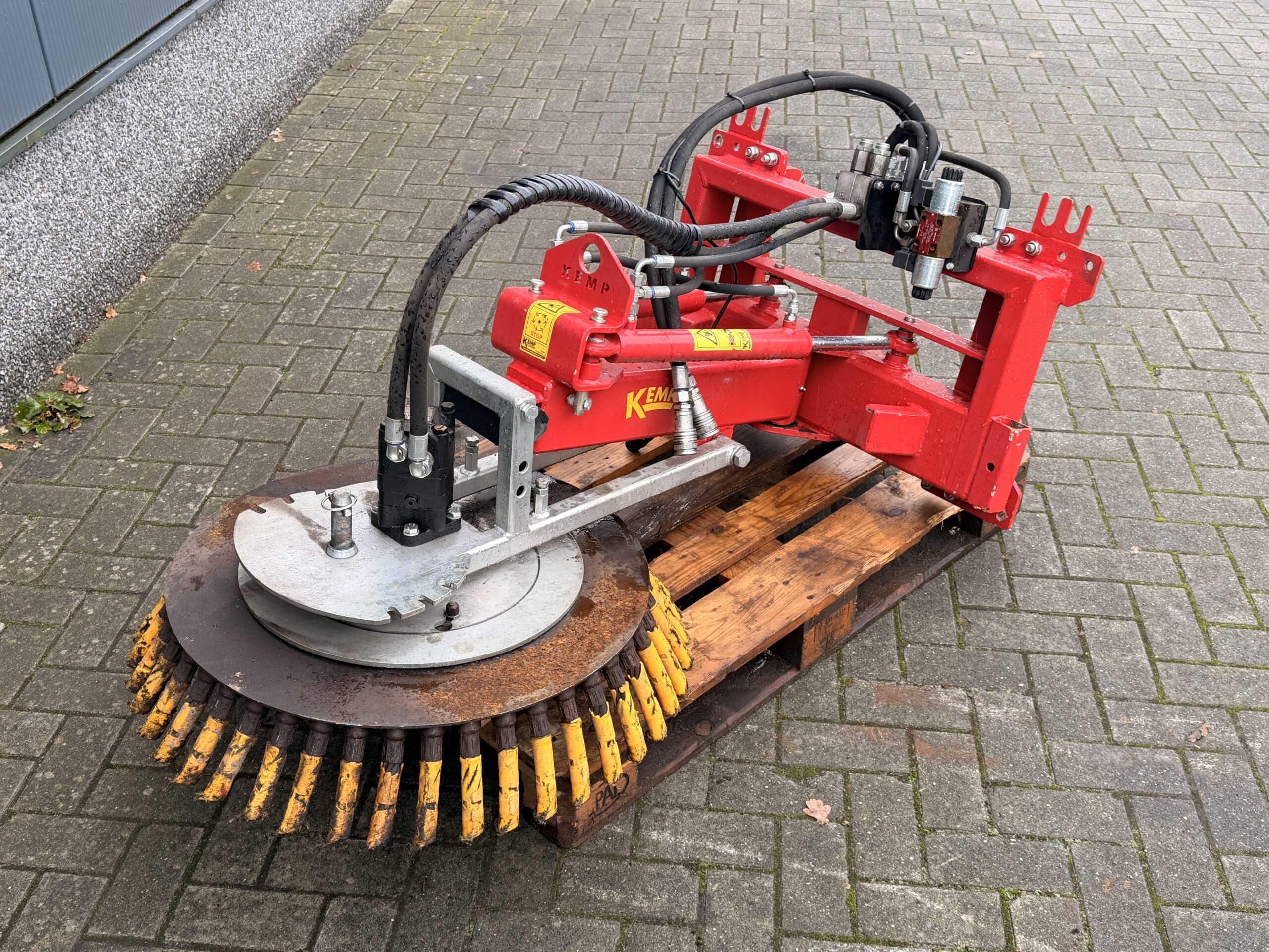 HYDRAULISCHE ONKRUIDBORSTEL – GIANT AANSLUITING